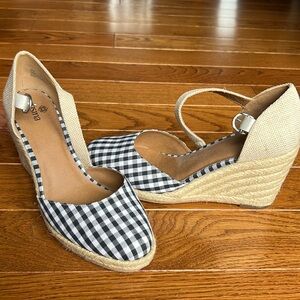 Gingham espadrille wedges